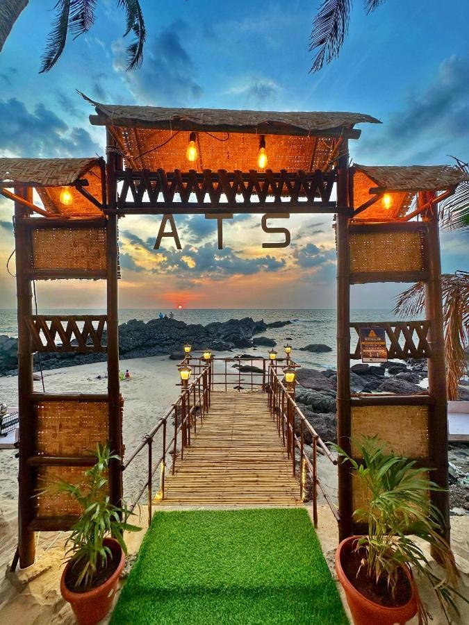 Ats Goa Hotel Arambol Bagian luar foto