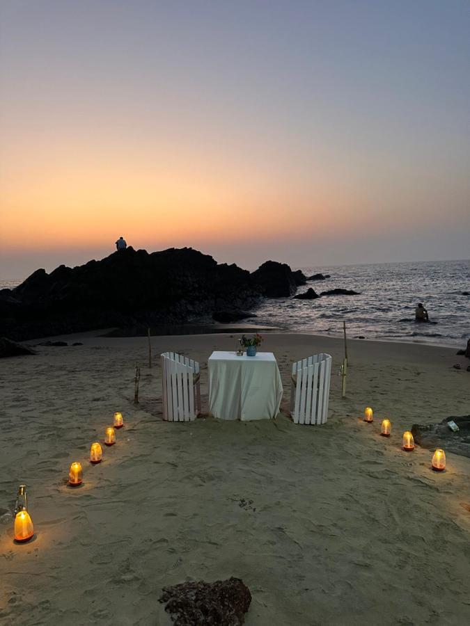 Ats Goa Hotel Arambol Bagian luar foto